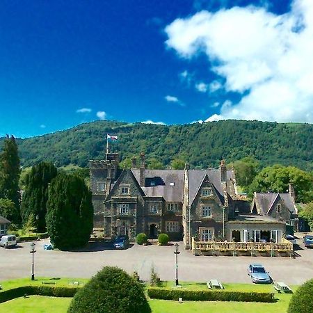 Maenan Abbey Hotel Лланруст Экстерьер фото